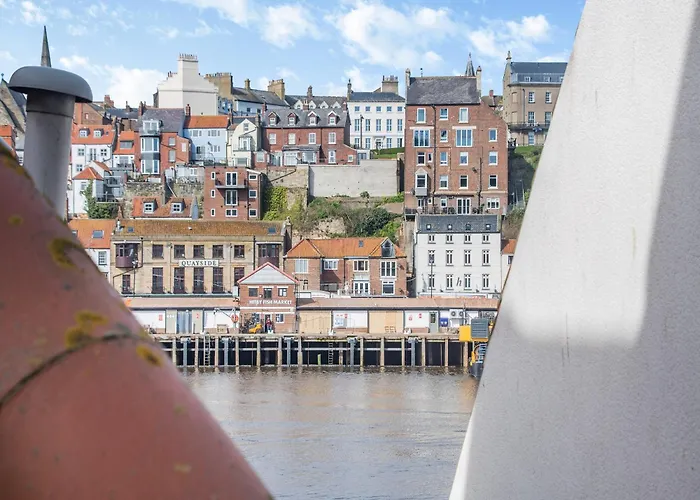 Withnail's Hideaway - Uk43429