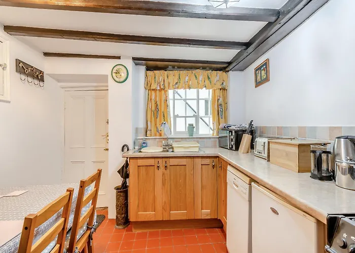 Withnail's Hideaway - Uk43429 ウィットビー