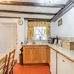 Withnail's Hideaway - Uk43429 Γουίτμπι